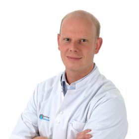  dr. M.J. (Maarten)  Deenen