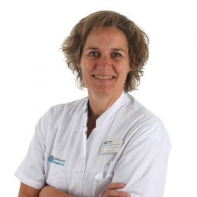 Linden van der, C.M.J. (Carolien)