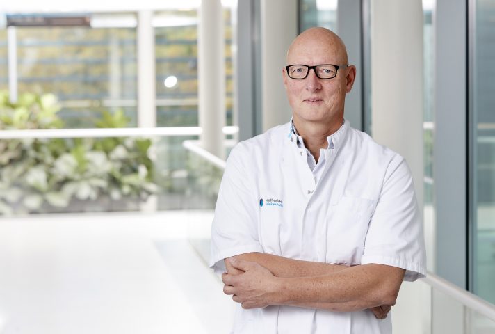 Catharina Ziekenhuis bereikt mijlpaal met 750 slokdarmsparende operaties; pionier Erik Schoon neemt afscheid