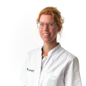 Frijns-van Zijp, dr.ir. H.M. (Loes)