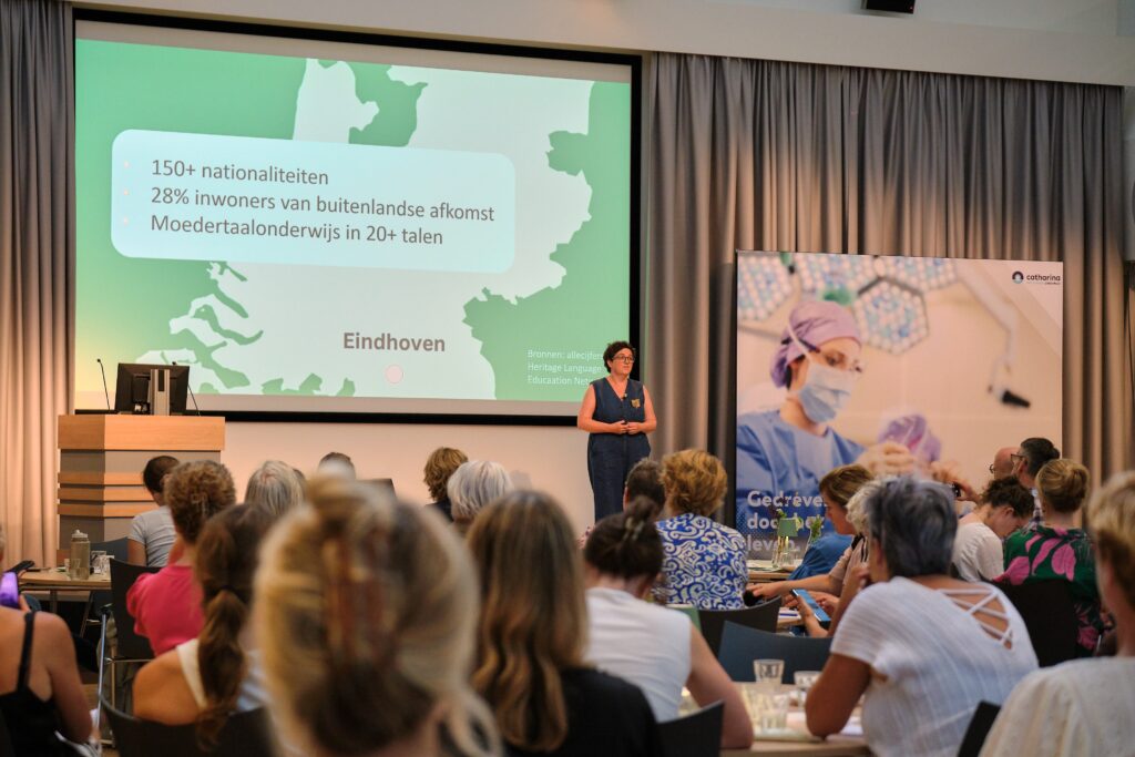 Taalwetenschapper Sharon Unsworth van de Radboud Universiteit. Foto: Jarno Verhoef/Catharina Ziekenhuis