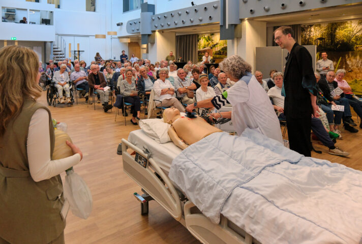 Publiekslezing over boezemfibrilleren boeit lezers Eindhovens Dagblad enorm